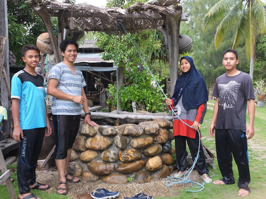 Sepat Village House By The Beach Kuantan Luaran gambar